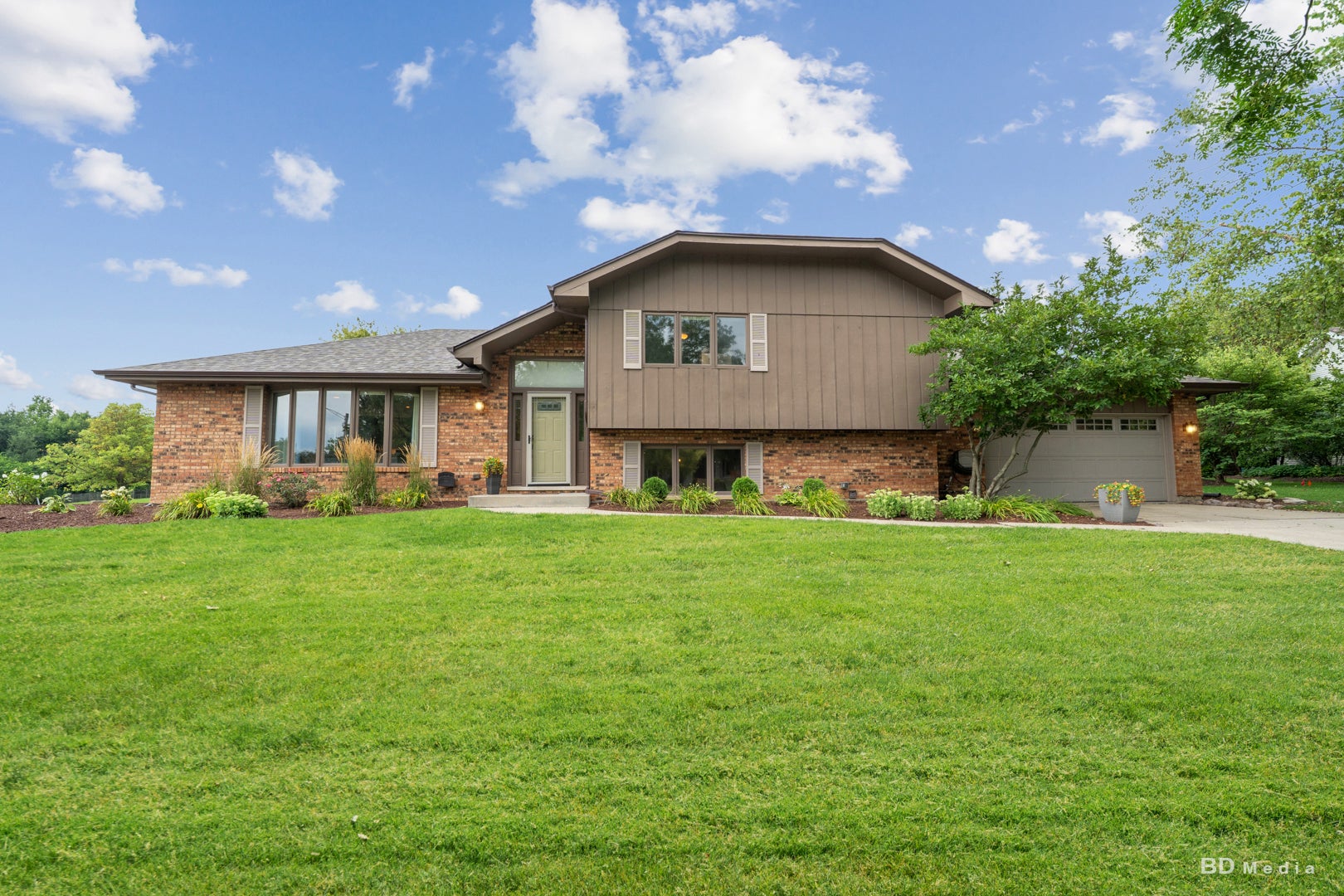 105 Azalea Road
