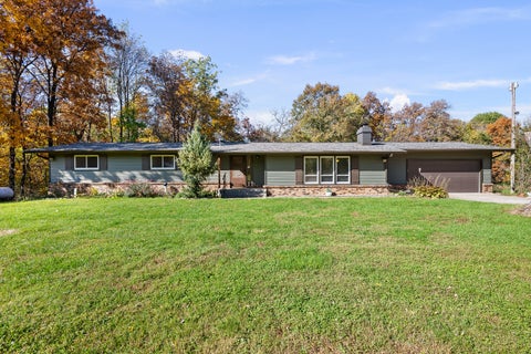 Photo of 9910 207th Street W, Illinois City, IL 61259 (MLS # 12798299)