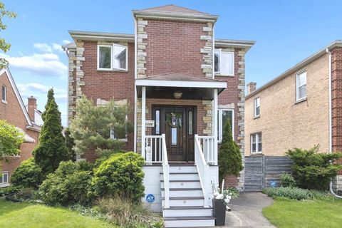 Photo of 3328 N Plainfield Avenue, Chicago, IL 60634 (MLS # 12651533)
