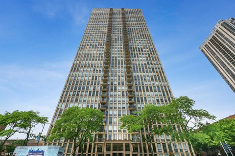 Photo of 1660 N La Salle Drive #2508, Chicago, IL 60614 (MLS # 12470364)