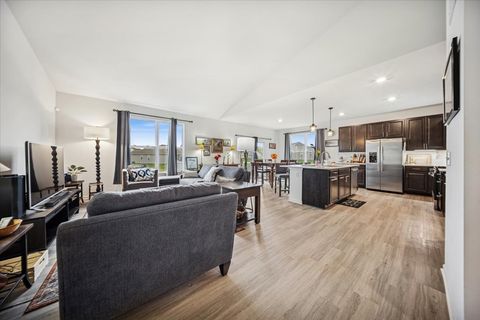 Tiny photo for 4704 Fox Trail Court, Wonder Lake, IL 60097 (MLS # 12525313)