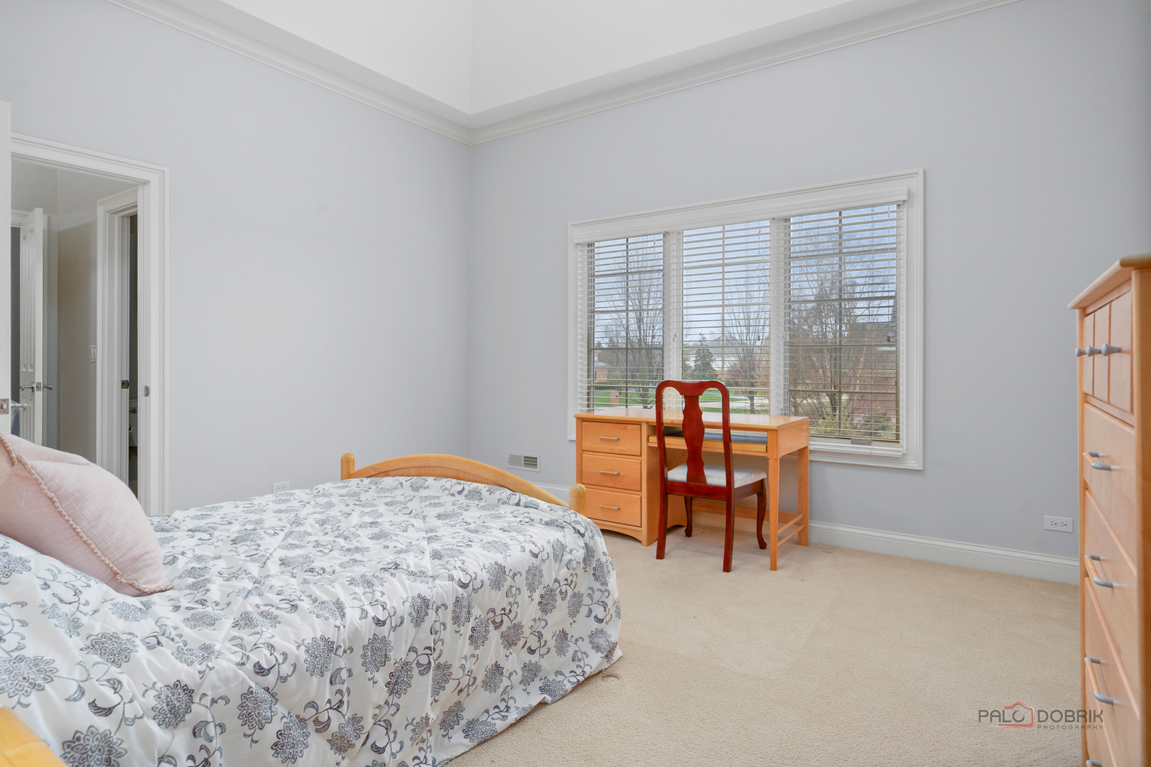 Inverness, Illinois, 60010, United States, 6 Bedrooms Bedrooms, ,7 BathroomsBathrooms,Residential,Active,2036368