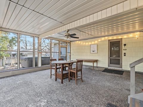 Tiny photo for 2610 31ST Street, Moline, IL 61265 (MLS # 12570239)