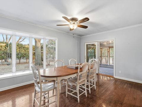 Tiny photo for 2610 31ST Street, Moline, IL 61265 (MLS # 12570239)