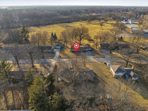 Tiny photo for 2610 31ST Street, Moline, IL 61265 (MLS # 12570239)