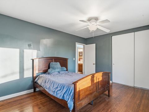 Tiny photo for 2610 31ST Street, Moline, IL 61265 (MLS # 12570239)