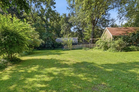Tiny photo for 937 Elsie Avenue, Gurnee, IL 60031 (MLS # 12726959)