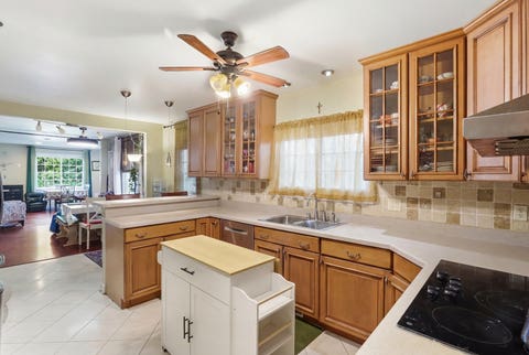 Tiny photo for 937 Elsie Avenue, Gurnee, IL 60031 (MLS # 12726959)
