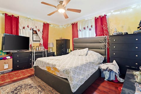 Tiny photo for 937 Elsie Avenue, Gurnee, IL 60031 (MLS # 12726959)