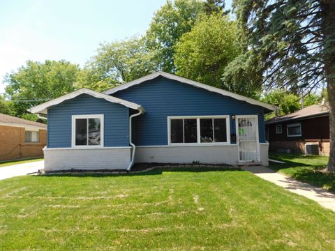 Photo of 1368 Balmoral Avenue, Calumet City, IL 60409 (MLS # 12667674)