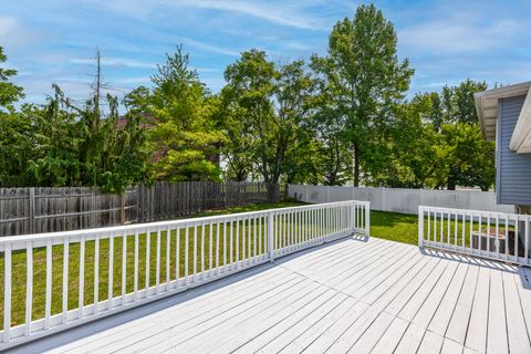 Tiny photo for 166 N Canyon Drive, Bolingbrook, IL 60490 (MLS # 12420247)