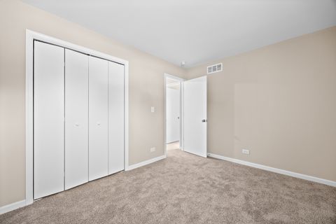 Tiny photo for 166 N Canyon Drive, Bolingbrook, IL 60490 (MLS # 12420247)