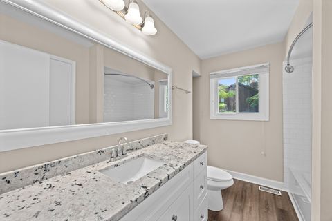 Tiny photo for 166 N Canyon Drive, Bolingbrook, IL 60490 (MLS # 12420247)