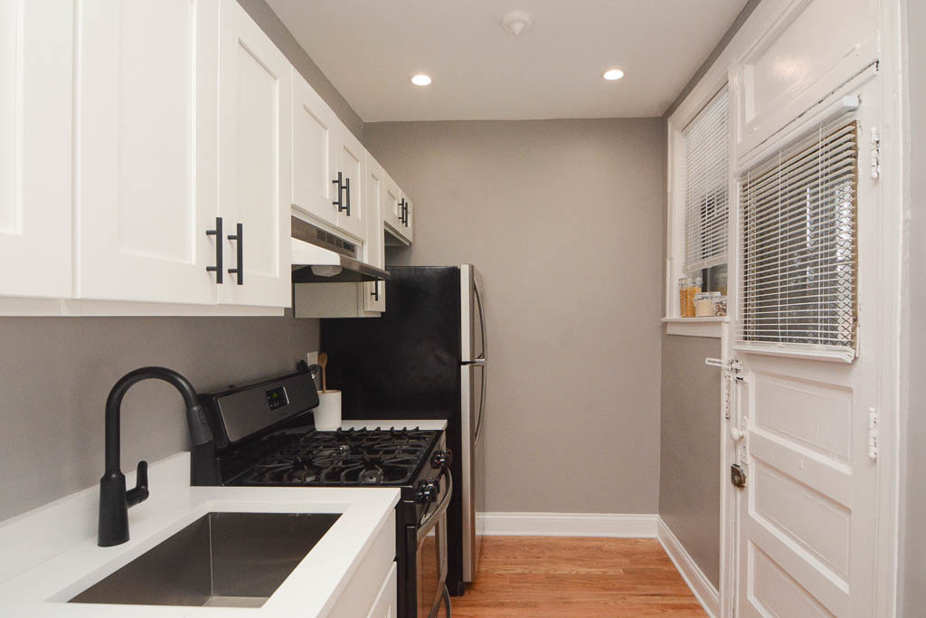 630 W Stratford Place 2W