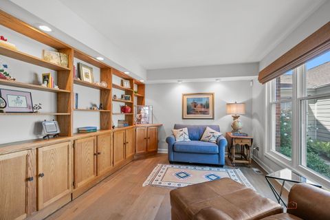 Tiny photo for 11 Warwick Lane, Lincolnshire, IL 60069 (MLS # 12456484)