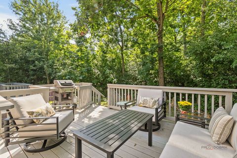 Tiny photo for 11 Warwick Lane, Lincolnshire, IL 60069 (MLS # 12456484)