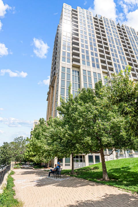 Photo of 700 N Larrabee Street #1105, Chicago, IL 60610 (MLS # 12741510)