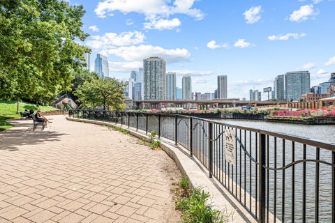 Tiny photo for 700 N Larrabee Street #1105, Chicago, IL 60610 (MLS # 12741510)