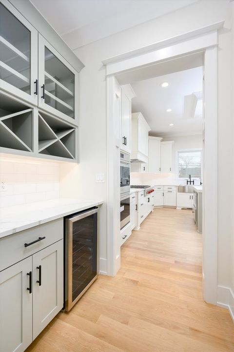 Tiny photo for 570 S Parkside Avenue, Elmhurst, IL 60126 (MLS # 12441782)