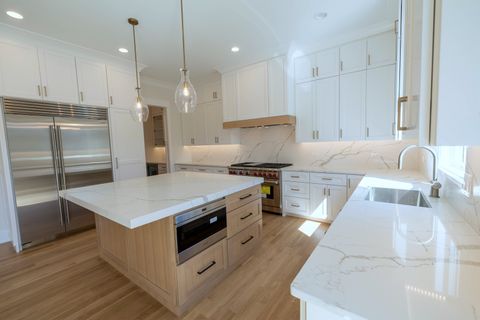 Tiny photo for 570 S Parkside Avenue, Elmhurst, IL 60126 (MLS # 12441782)