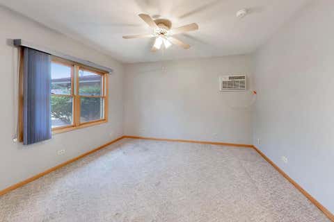 Tiny photo for 6101 W 80th Place, Burbank, IL 60459 (MLS # 12728681)