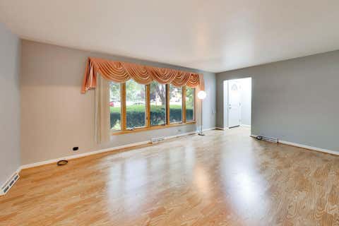 Tiny photo for 6101 W 80th Place, Burbank, IL 60459 (MLS # 12728681)