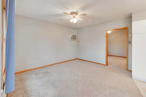 Tiny photo for 6101 W 80th Place, Burbank, IL 60459 (MLS # 12728681)