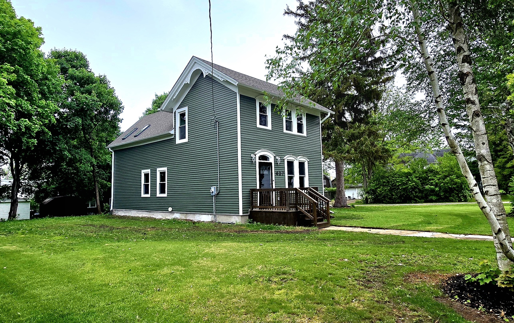 407 Adams Street
