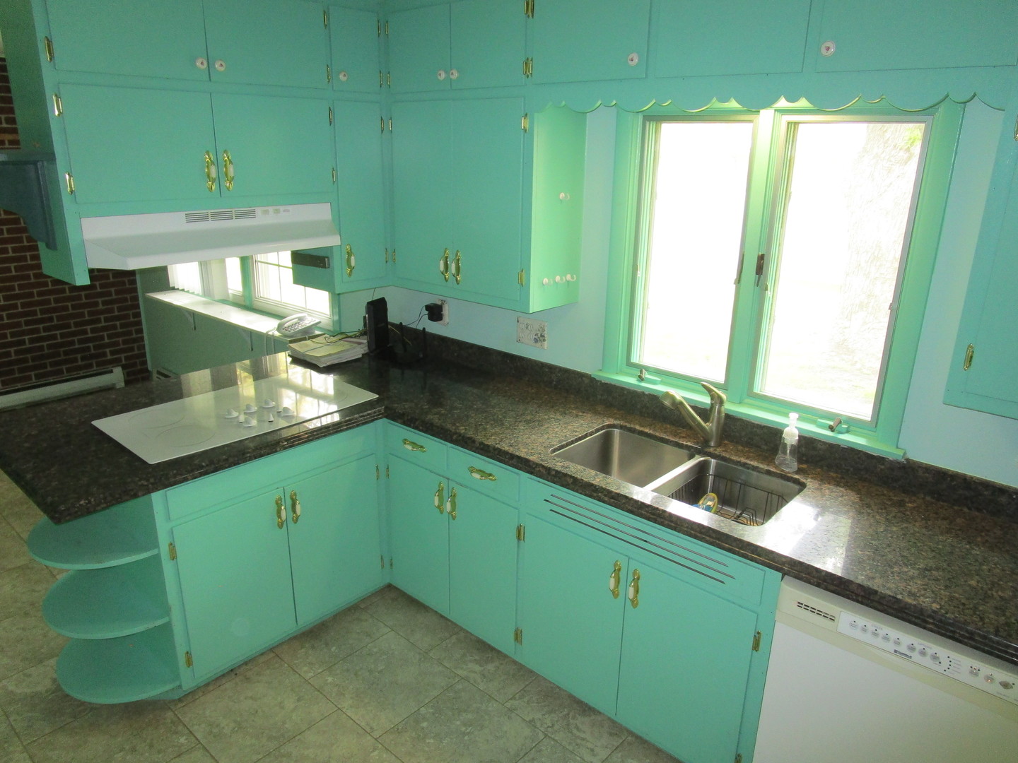 313 N Raven Road