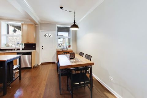 Tiny photo for 6253 N Magnolia Avenue #3, Chicago, IL 60660 (MLS # 12621550)