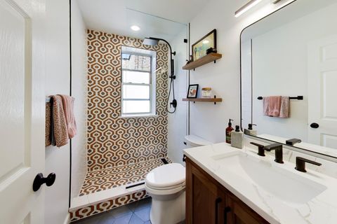 Tiny photo for 6253 N Magnolia Avenue #3, Chicago, IL 60660 (MLS # 12621550)