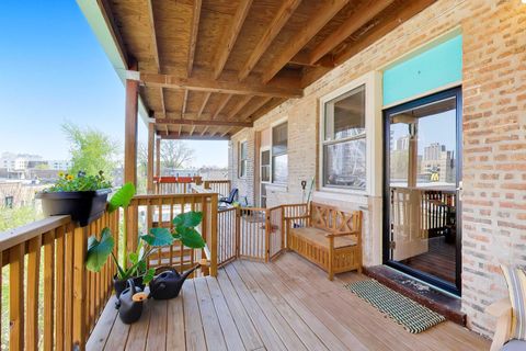 Tiny photo for 6253 N Magnolia Avenue #3, Chicago, IL 60660 (MLS # 12621550)