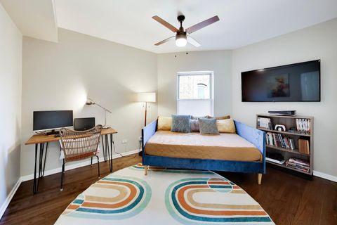 Tiny photo for 6253 N Magnolia Avenue #3, Chicago, IL 60660 (MLS # 12621550)