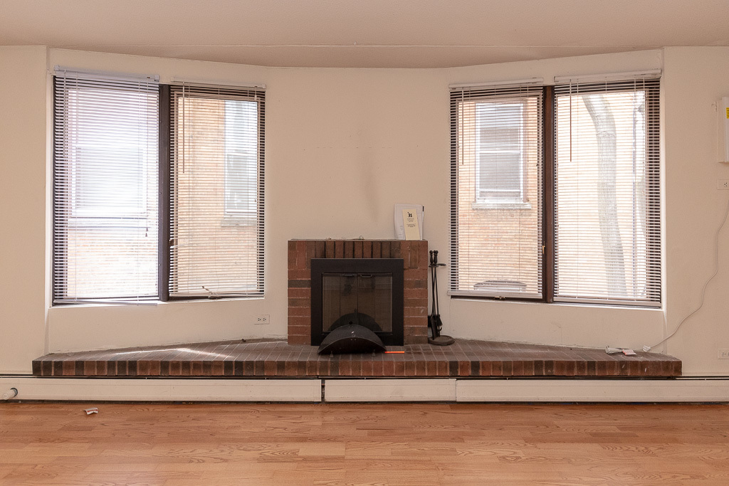 622 W WELLINGTON Avenue 12