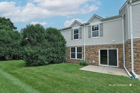 Tiny photo for 796 Pointe Drive #796, Crystal Lake, IL 60014 (MLS # 12709283)