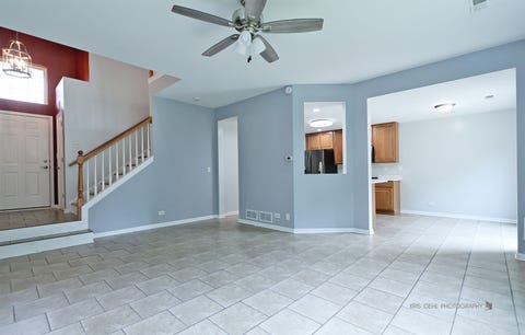Tiny photo for 796 Pointe Drive #796, Crystal Lake, IL 60014 (MLS # 12709283)