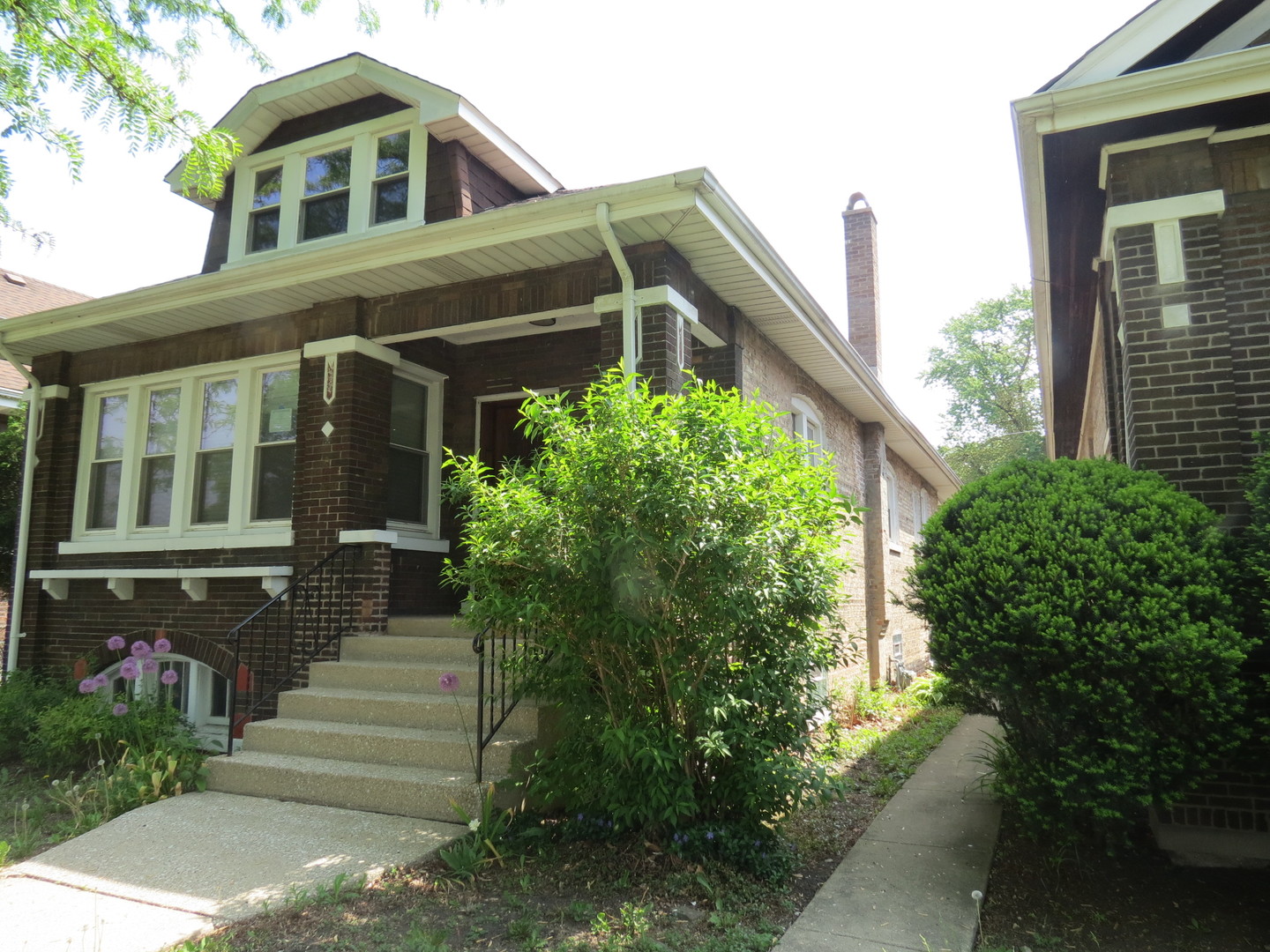 1231 Ridgeland Avenue
