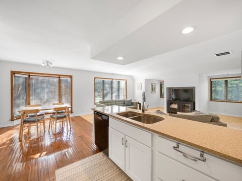 Tiny photo for 16 Princess Court #16, Westchester, IL 60154 (MLS # 12465182)