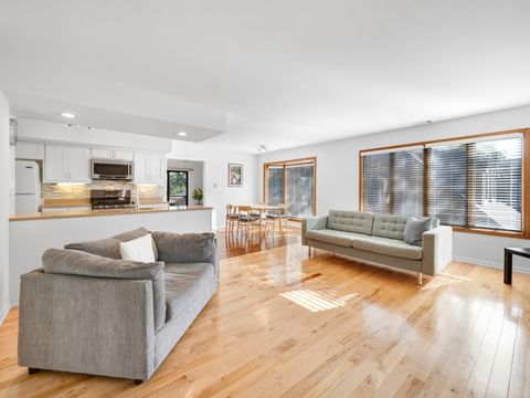 Tiny photo for 16 Princess Court #16, Westchester, IL 60154 (MLS # 12465182)