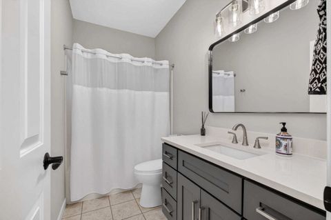 Tiny photo for 5280 Kristi Lane, Bettendorf, IA 52722 (MLS # 12573112)