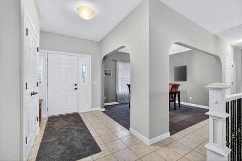 Tiny photo for 5280 Kristi Lane, Bettendorf, IA 52722 (MLS # 12573112)
