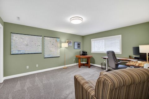 Tiny photo for 5280 Kristi Lane, Bettendorf, IA 52722 (MLS # 12573112)
