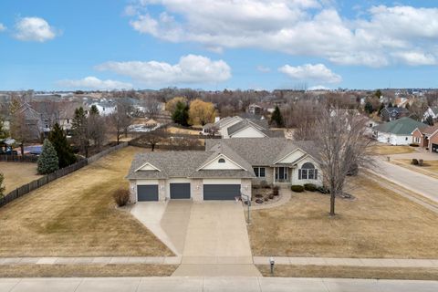 Tiny photo for 5280 Kristi Lane, Bettendorf, IA 52722 (MLS # 12573112)