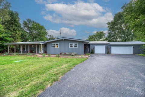 Photo of 3245 N Lakeside Drive, Coal City, IL 60416 (MLS # 12770633)