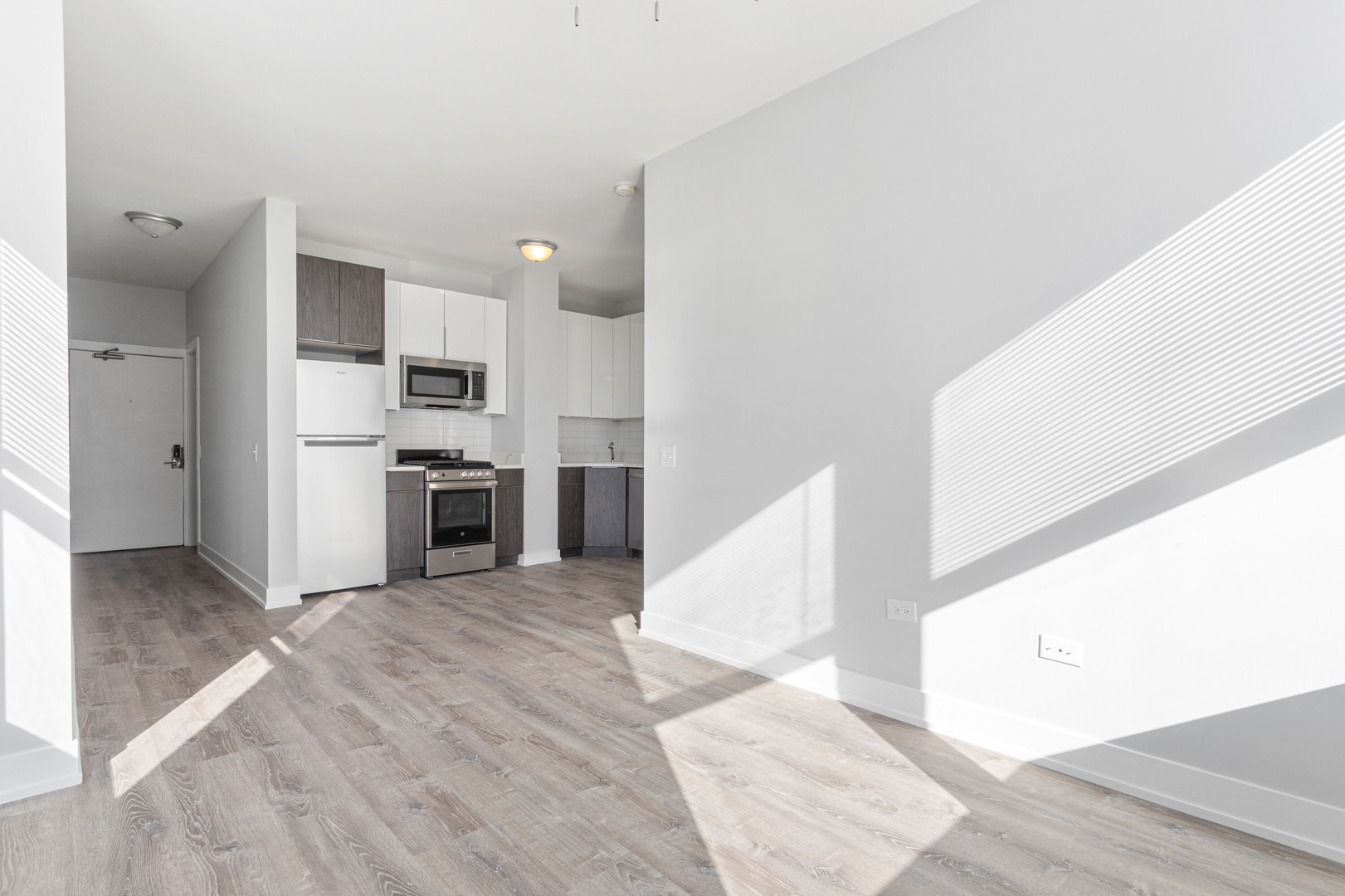 1625 W Howard Avenue 314