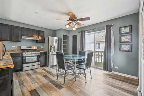 Tiny photo for 47 S Treehouse Lane, Round Lake, IL 60073 (MLS # 12606118)