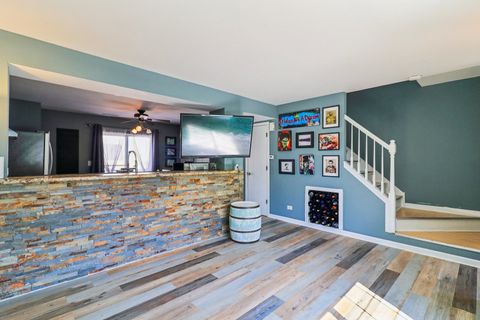 Tiny photo for 47 S Treehouse Lane, Round Lake, IL 60073 (MLS # 12606118)