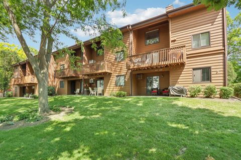 Tiny photo for 6930 238th Avenue #6, Paddock Lake, WI 53168 (MLS # 12635952)