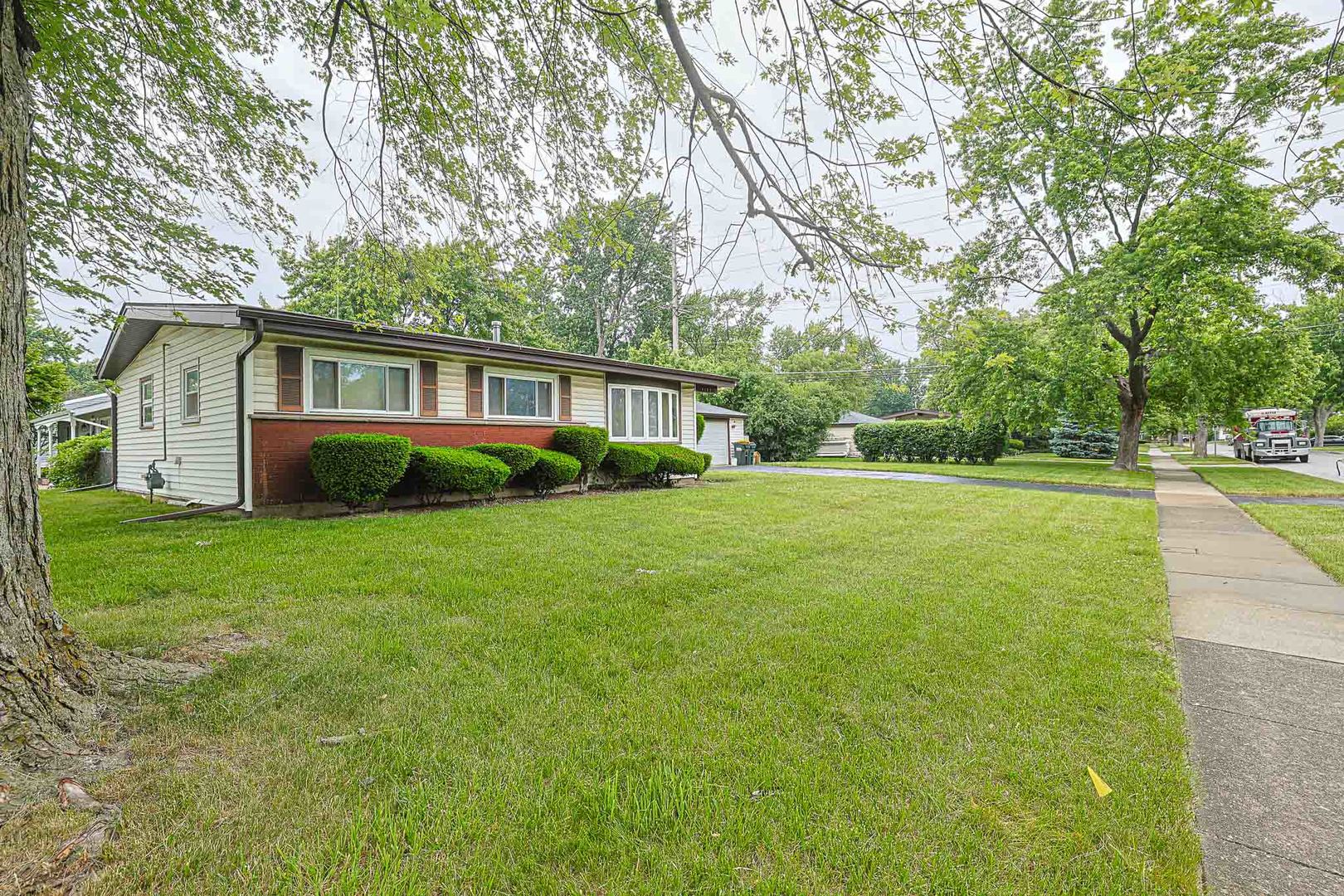 4103 Wren Lane