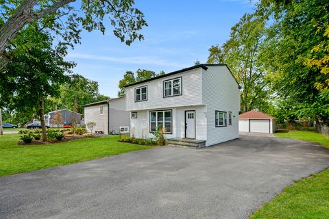 1410 Juneway Terrace Round Lake Beach IL 60073